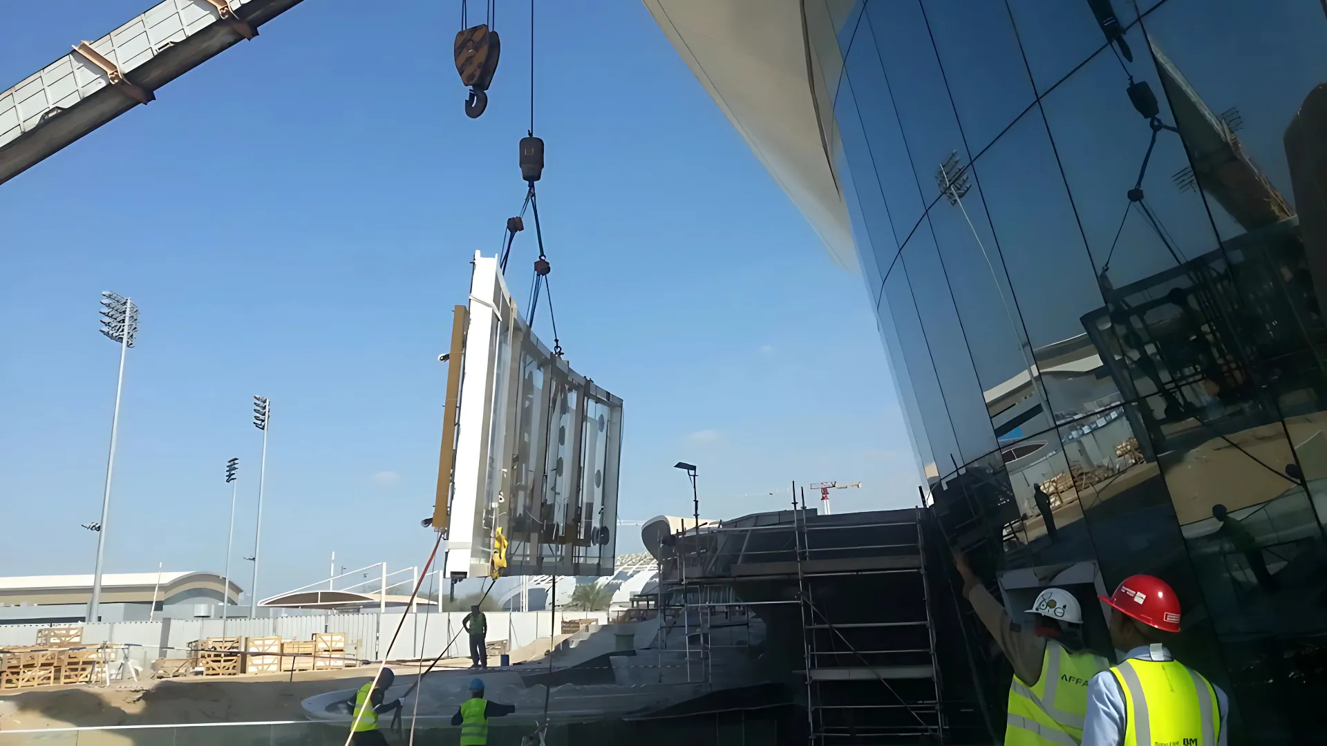 Glass Facade Installation