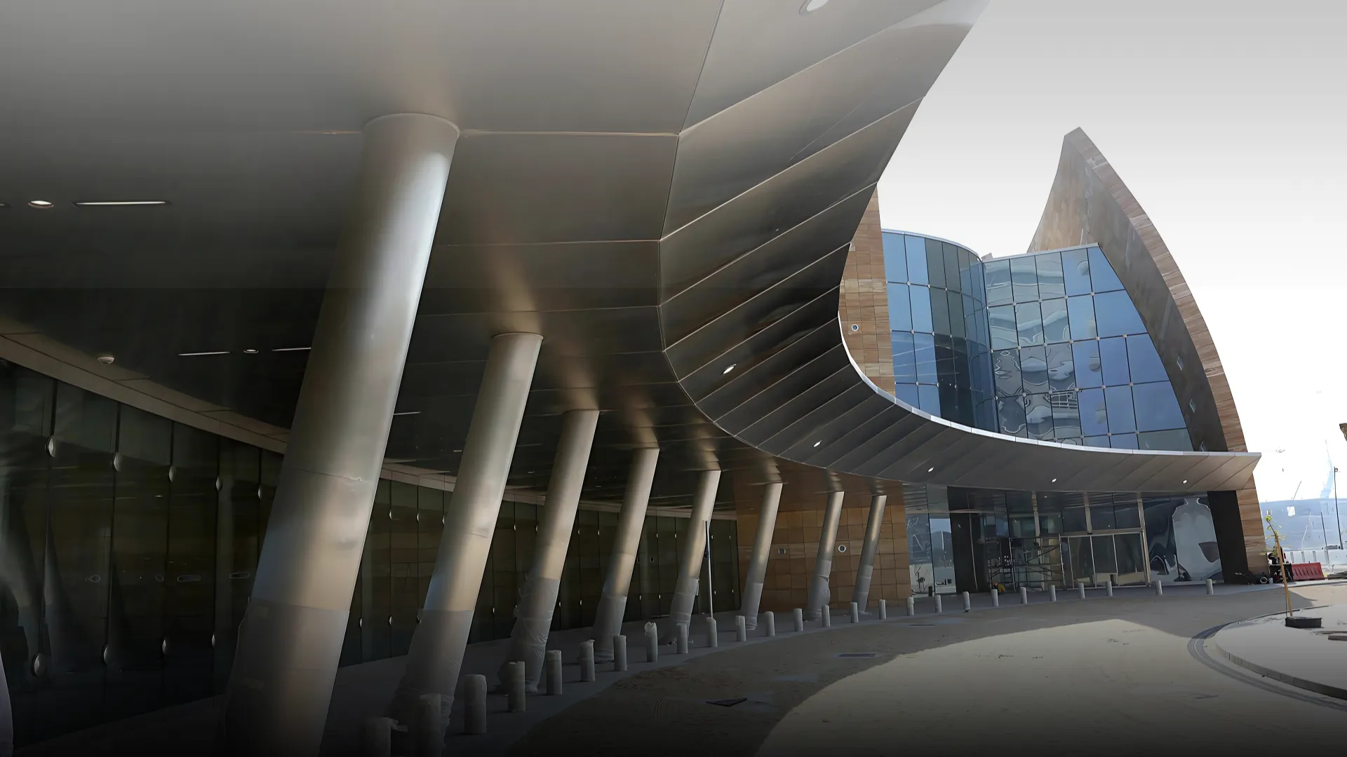 Yas Mall - Advanced Structural Composite